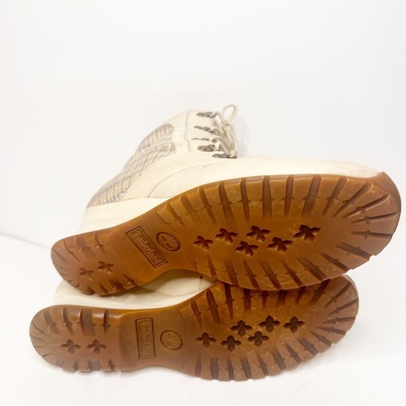 TIMBERLAND SUEDE AND PLAID FABRIC‎ BOOTS WEDGE SZ 7 - Picture 6 of 6